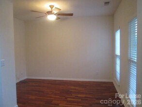 11819 Kingsley View Dr in Charlotte, NC - Building Photo - Building Photo