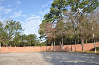 12229 Medina Lake Dr in Tomball, TX - Building Photo - Building Photo