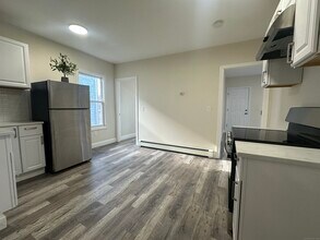 85 Twiss St in Meriden, CT - Building Photo - Building Photo