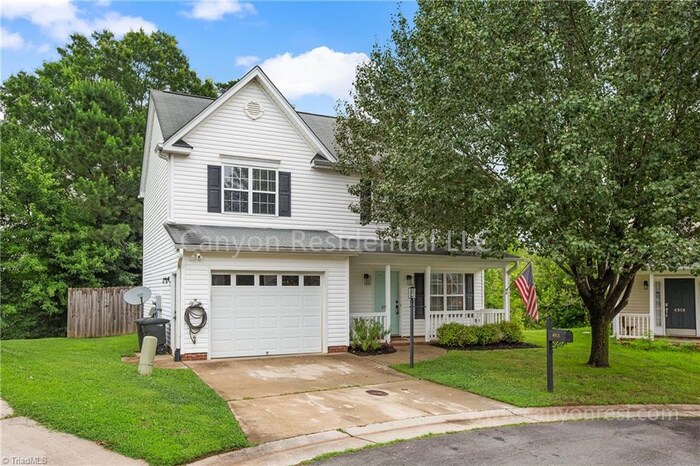 4913 Fallfield Dr in Kernersville, NC - Building Photo
