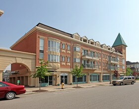 122 Cornell Park Av in Markham, ON - Building Photo - Building Photo