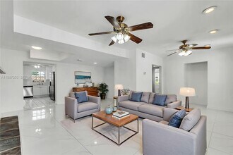 4525 SW 112th Pl in Miami, FL - Building Photo - Building Photo