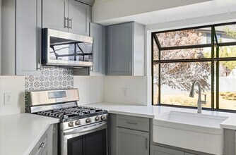 4647 Burgundy Ln in Boulder, CO - Foto de edificio - Building Photo