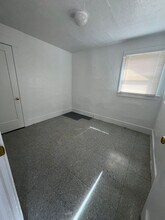 2039 Wantland Ave in Klamath Falls, OR - Building Photo - Building Photo