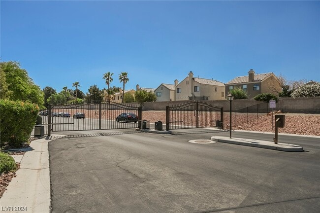 property at 3166 E Eldorado Ln
