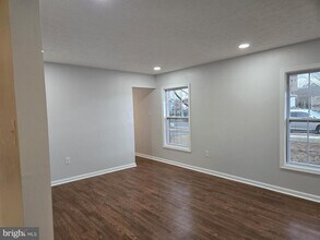 732 Narrowleaf Dr in Upper Marlboro, MD - Building Photo - Building Photo