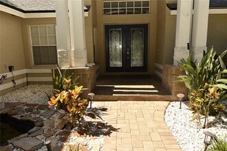 816 Sandringham Ln in Lutz, FL - Building Photo - Building Photo