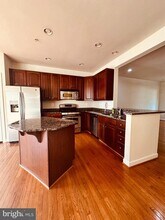 12117 Pond Pine Dr in Clarksburg, MD - Building Photo - Building Photo