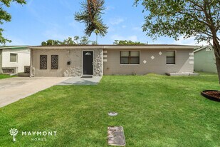5511 65th Terrace in Pinellas Park, FL - Building Photo