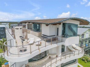 6965 S Atlantic Ave in New Smyrna Beach, FL - Building Photo - Building Photo
