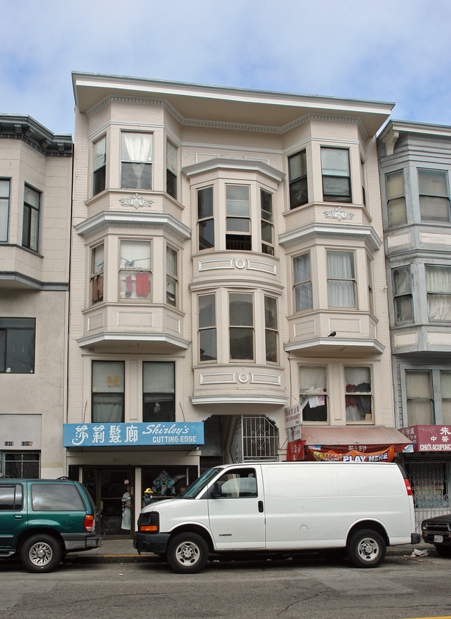 1323-1327 Powell St in San Francisco, CA - Building Photo - Building Photo