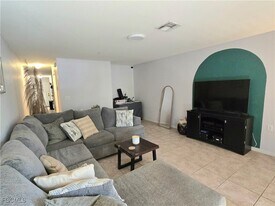 12020 Rock Brook Run in Ft. Myers, FL - Building Photo