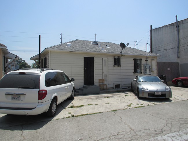 9309 S Western Ave in Los Angeles, CA - Building Photo - Building Photo