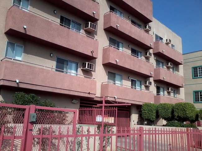 1325 Hoover S St, Unit 301