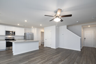 Central Park in Madison, AL - Building Photo - Interior Photo