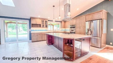 6933 184th St SE in Snohomish, WA - Building Photo - Building Photo