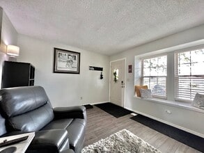 6838 Ravencrest Dr in Colorado Springs, CO - Building Photo - Building Photo