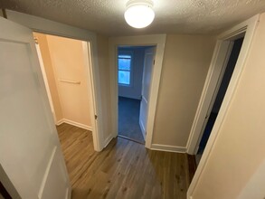 4001 Daisy Ave, Unit Up in Cleveland, OH - Building Photo - Building Photo