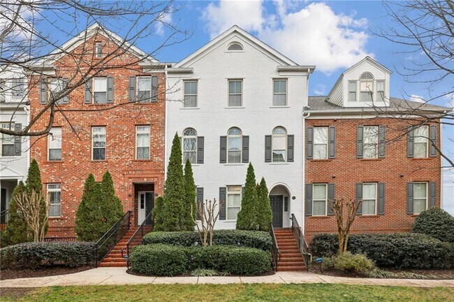 305 Le Gran Bend in Atlanta, GA - Building Photo - Building Photo
