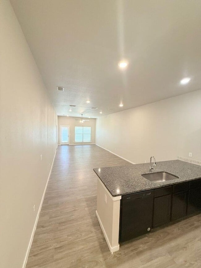 9707 Saratoga Ave in Lubbock, TX - Building Photo - Building Photo