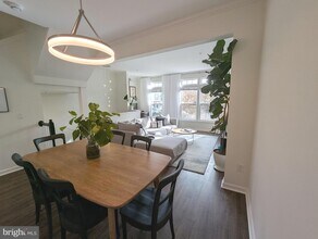 2922 Huntington Grove Square in Alexandria, VA - Building Photo - Building Photo