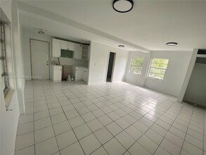 5028 NW 3rd Ave in Miami, FL - Building Photo - Building Photo