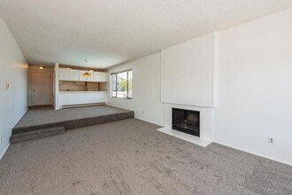3601 24th Ave W in Seattle, WA - Building Photo - Building Photo