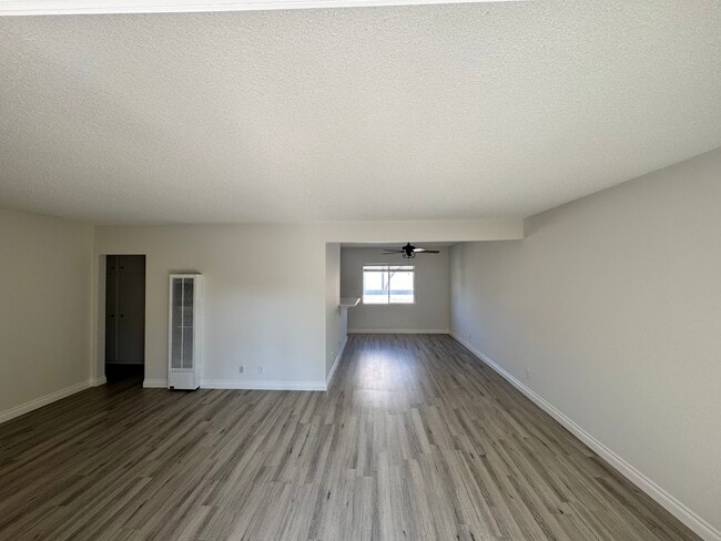 4230 Gentry Ave, Unit C in Studio City, CA - Building Photo - Building Photo