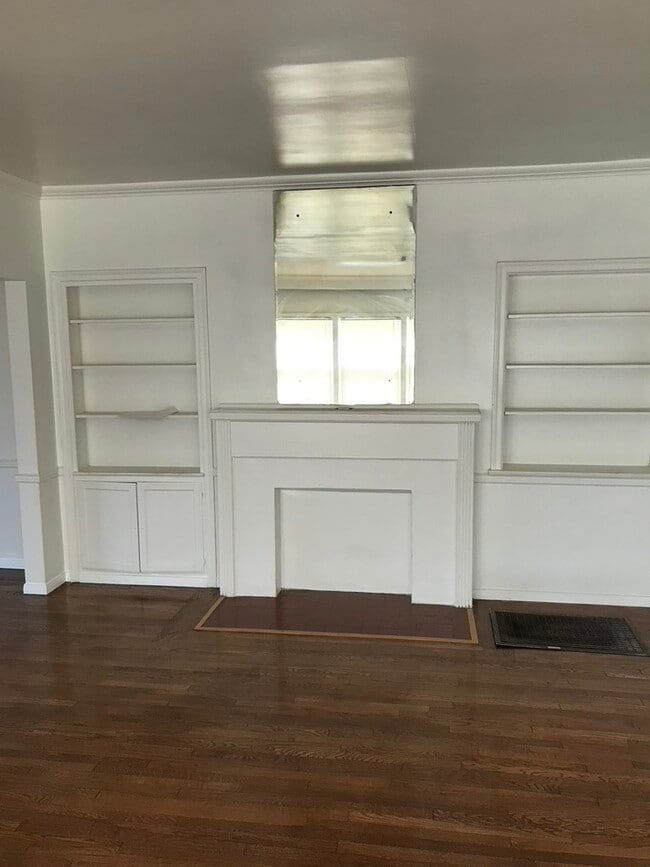 1803 W 36th St in Los Angeles, CA - Foto de edificio - Building Photo