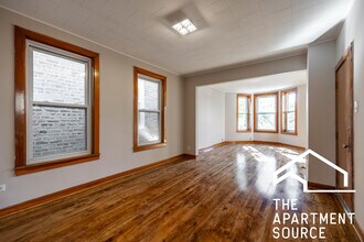 2040 W Cullerton St, Unit 2 in Chicago, IL - Building Photo - Building Photo