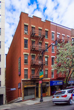 1059 First Ave in New York, NY - Building Photo - Building Photo