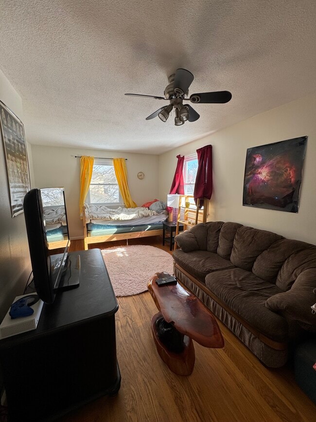 property at 184 Warren Ave
