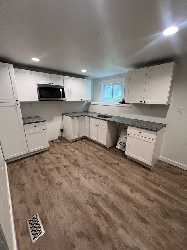 property at 313 Brown St