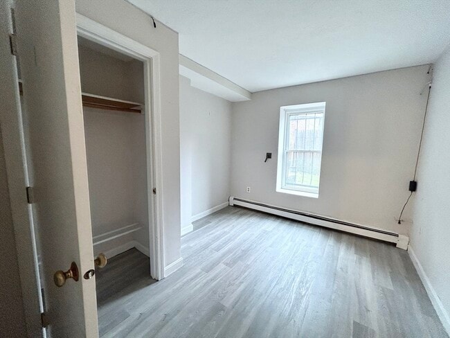 89 Hammond St, Unit 1 in Boston, MA - Building Photo - Building Photo