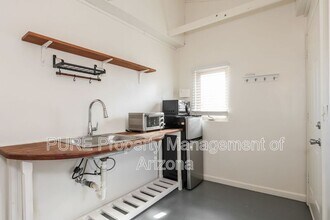 2925 N 15th Dr in Phoenix, AZ - Building Photo - Building Photo