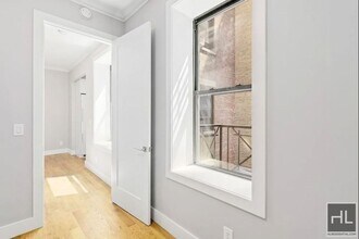 1 bedroom 1 bathroom w/ washer and dryer - 252 WEST 76 STREET, Unit 3C in New York, NY - Building Photo - Building Photo