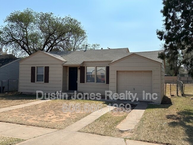 property at 2519 1st Pl