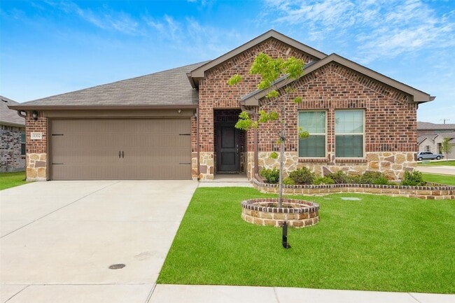 1332 Pierce Ln