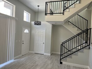 17738 Superior St in Los Angeles, CA - Building Photo - Building Photo