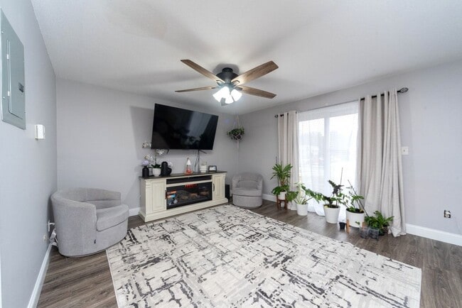 180 Main St, Unit U:6109 in Bridgewater, MA - Building Photo - Building Photo