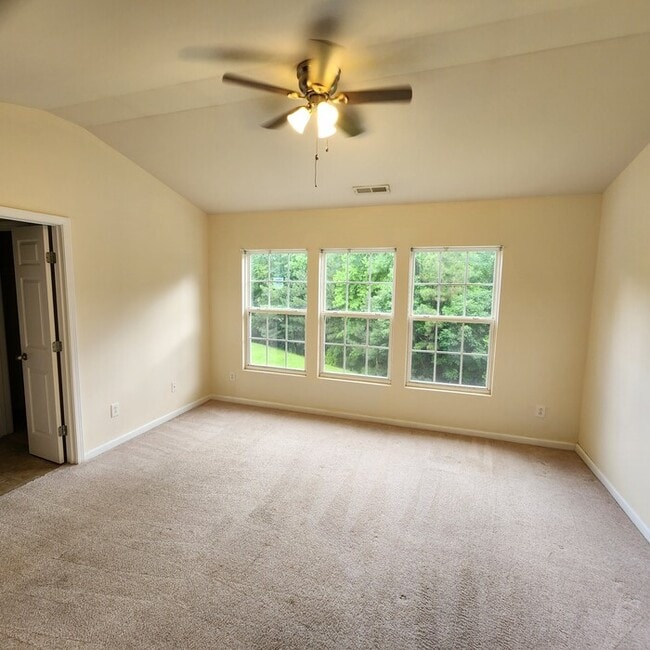 8523 Mt Valley Ln in Raleigh, NC - Building Photo - Building Photo