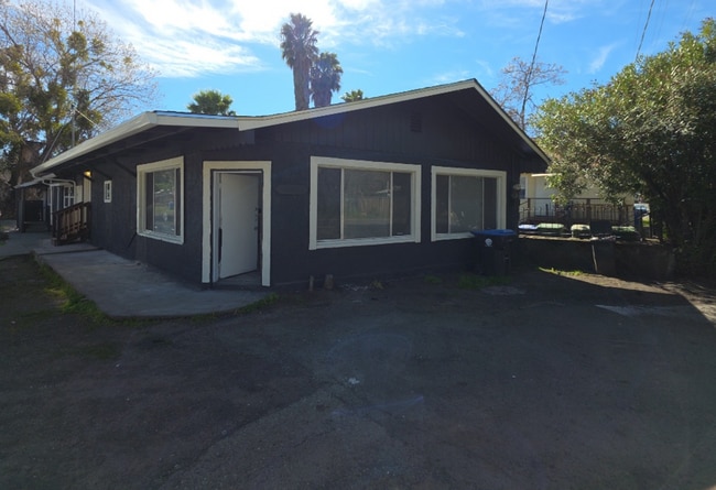 property at 13451 Lakeshore Dr