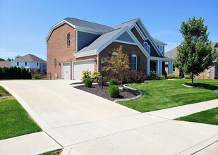 360 Morningside Dr in Brownsburg, IN - Building Photo - Building Photo