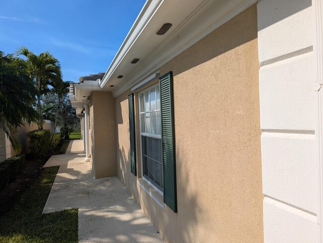 10918 SW Dardanelle Dr in Port St. Lucie, FL - Building Photo - Building Photo