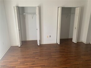 3624 Pine Oak Cir in Ft. Myers, FL - Building Photo - Building Photo