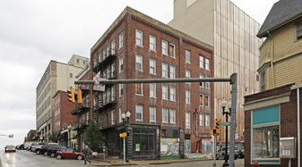 203-205 S Pennsylvania Ave in Greensburg, PA - Building Photo