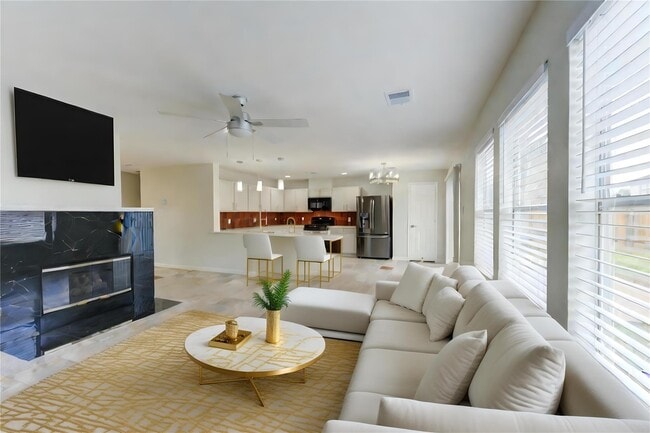 9611 Lasbury Dr in Houston, TX - Building Photo - Building Photo