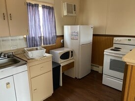 115-115 Bayview Dr in Summerside, PE - Building Photo