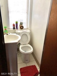 1704 Oregon Ave photo'