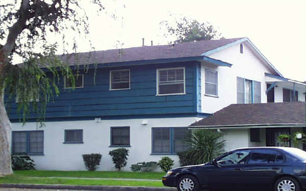 1622-1628 W Juno Ave in Anaheim, CA - Building Photo - Building Photo